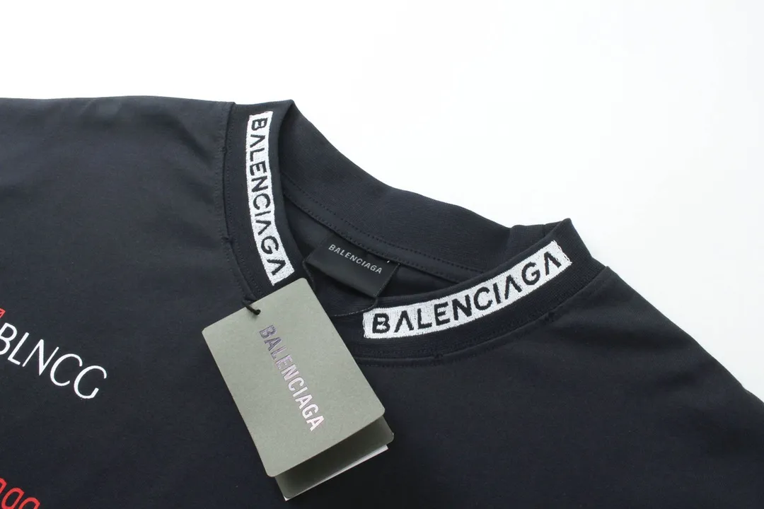【 . Quality】BALENCI*GA/ BALENCI*GA#2024 New Arrival， Lo GOClassic T . 。 Authentic 。 ！ ZP . 260 ， . . . . Color Change。 。 ， ， ， ， ， OS . Same Style ：BL 223206 ：White， Blue Size：XS L
